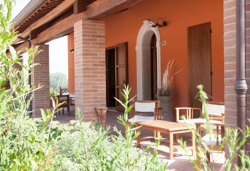 ホテル Collina Dei Poeti