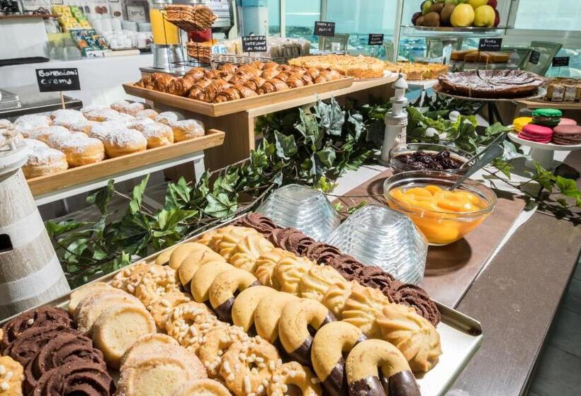 ホテル International