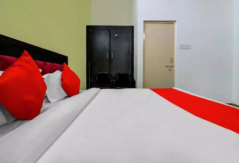 Hotelli Oyo 74957 Hotal Niwari House