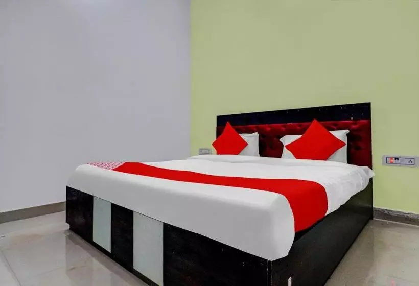 Hotelli Oyo 74957 Hotal Niwari House