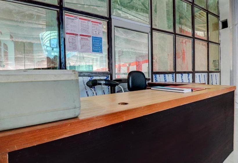 ホテル Oyo 74957 Hotal Niwari House