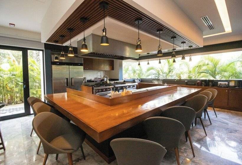 ホテル Panther Bay Boutique