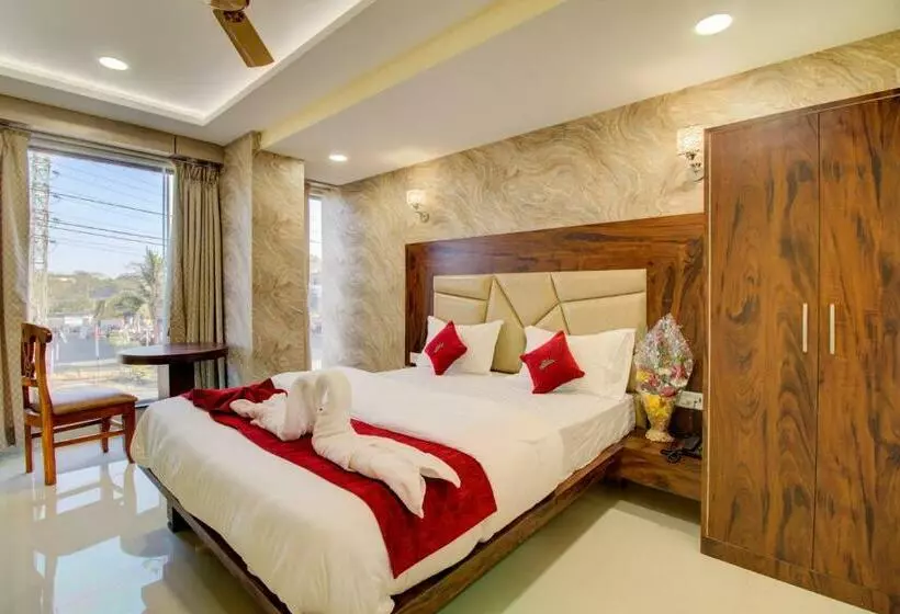 ホテル Samaira Residency,dombivali