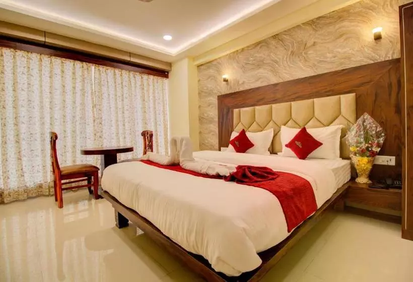 ホテル Samaira Residency,dombivali