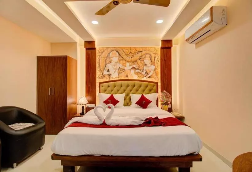 ホテル Samaira Residency,dombivali