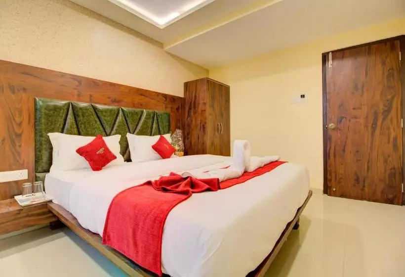 ホテル Samaira Residency,dombivali