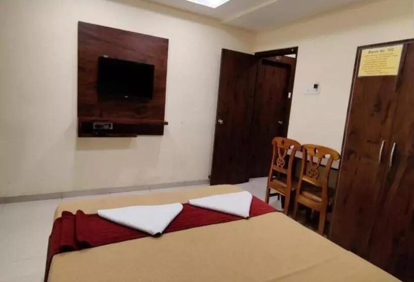 ホテル Samaira Residency,dombivali