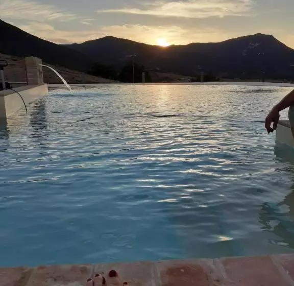 ホテル Tenuta Grimaldi Wine Resort