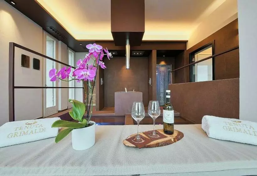 ホテル Tenuta Grimaldi Wine Resort
