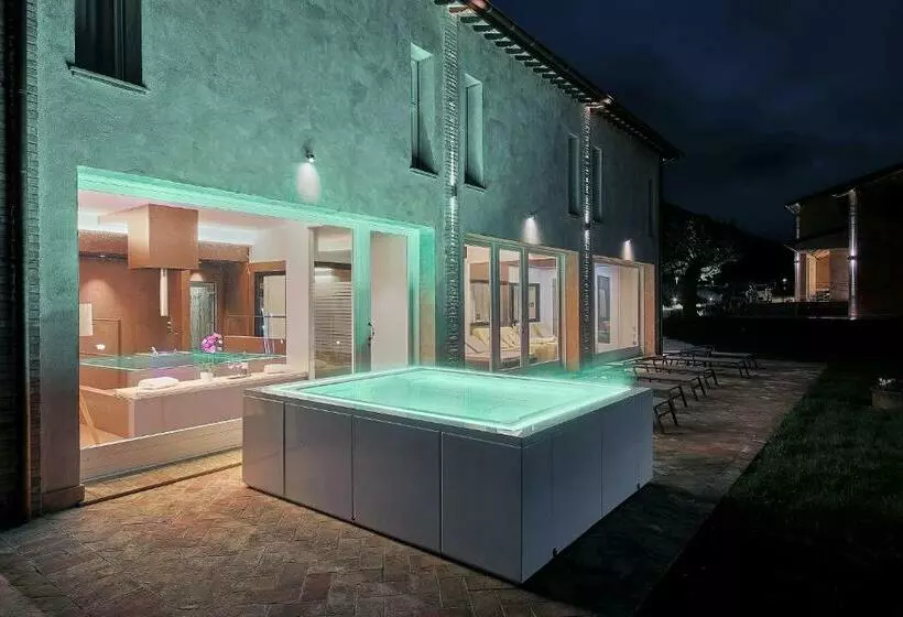 ホテル Tenuta Grimaldi Wine Resort