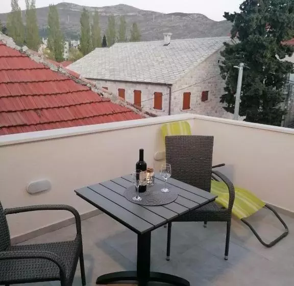 Vila Mira