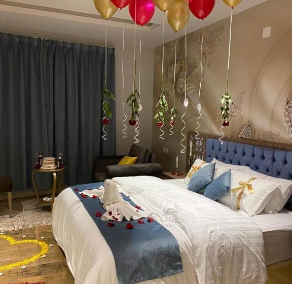 أزد للشقق المخدومة