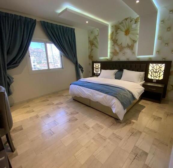 أزد للشقق المخدومة