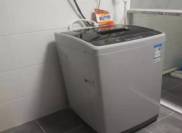 Hotelli 7days Premium Huaian Zhou Enlai Memorial Hall Yuanhuai East Road Branch