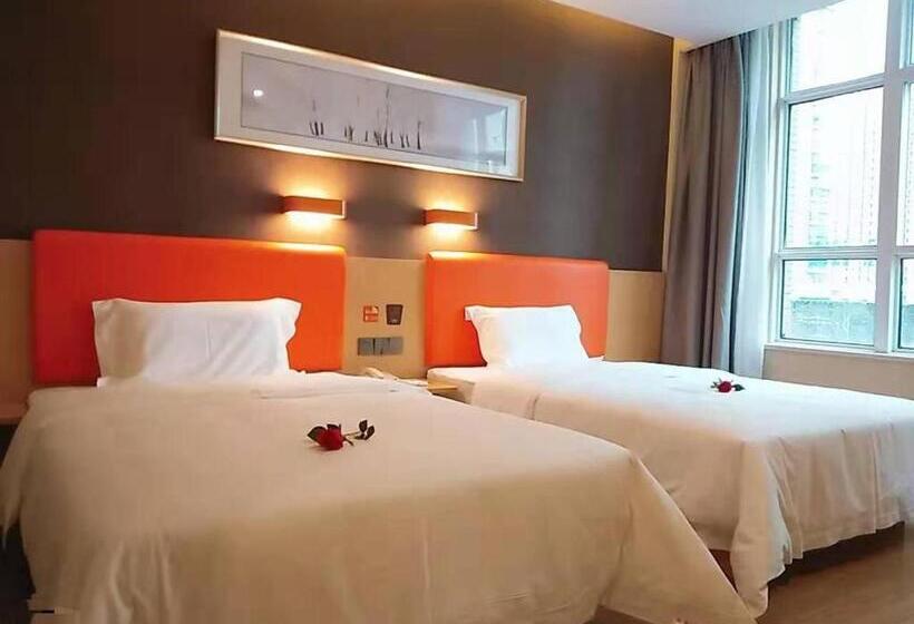 Отель 7days Premium Huaian Zhou Enlai Memorial Hall Yuanhuai East Road Branch