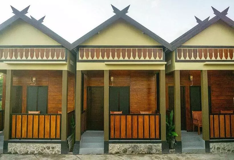 ホテル Grand Khalifah Guesthouse