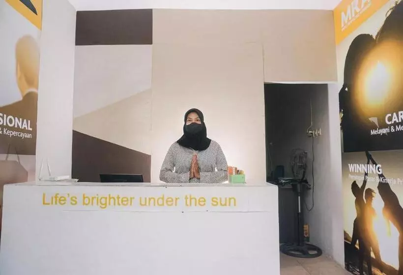 ホテル Grand Khalifah Guesthouse