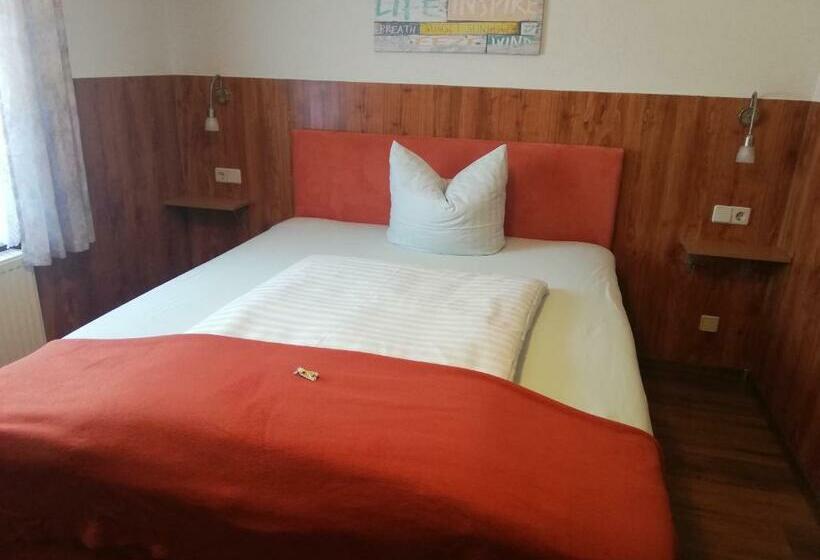 Landhotel Waldschlößchen Mit Gaststube