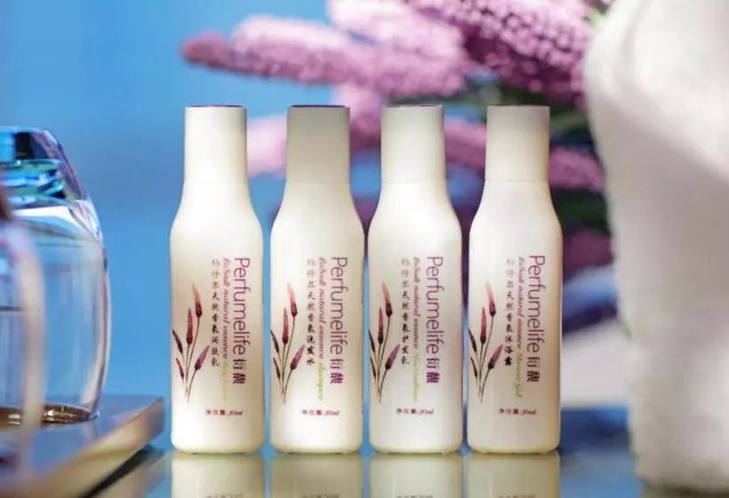 Lavande Hotel Alxa Zuoqi Tullict South Road