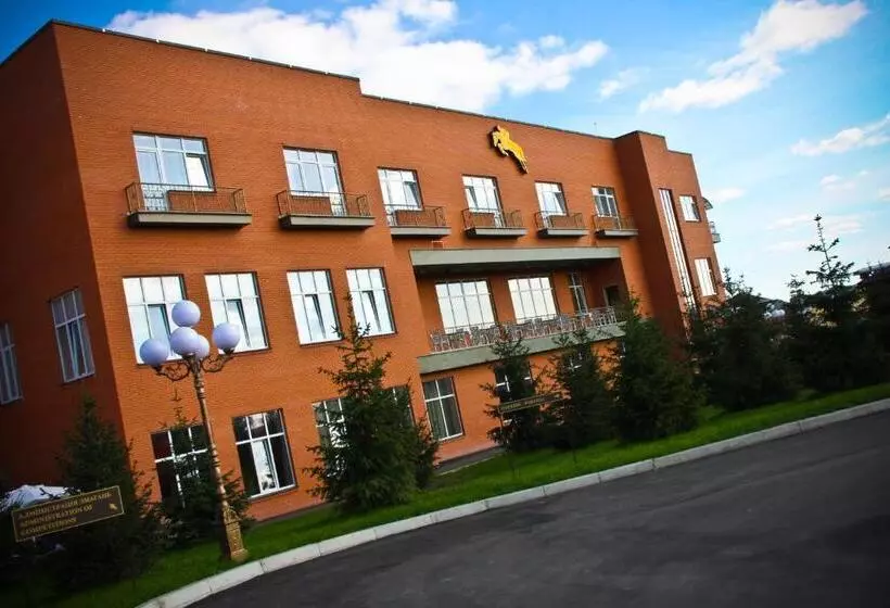 Hotelli Parade Allure