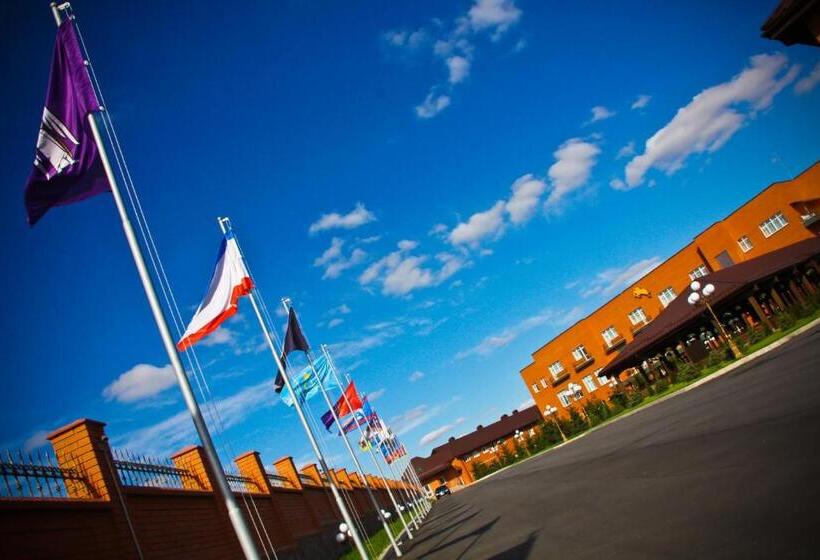 فندق Parade Allure