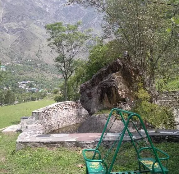 Mashoo Resorts , Bhuntar