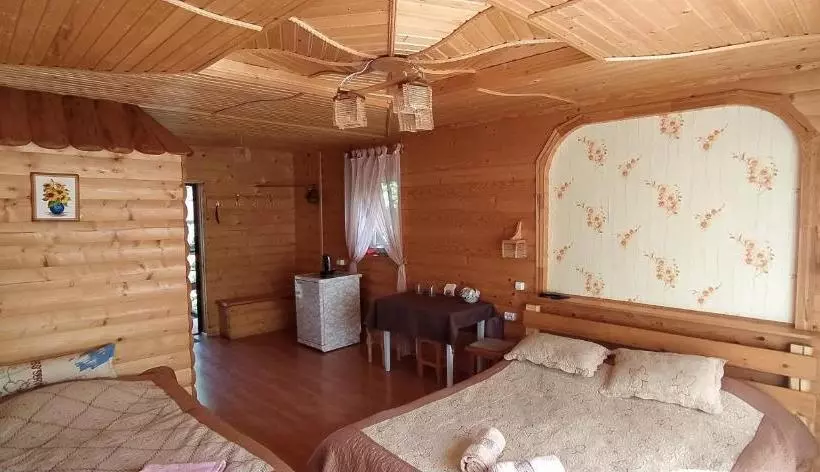 ペンション садиба гуцулка ксеня