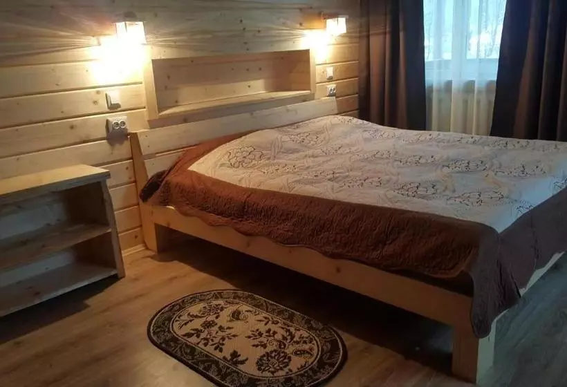 ペンション садиба гуцулка ксеня