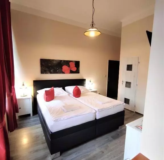 Sherwood Hotel Vojkovice Nad Ohří