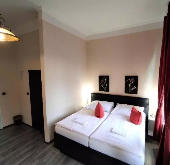 Sherwood Hotel Vojkovice Nad Ohří