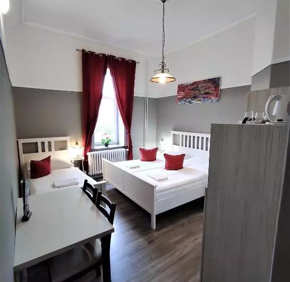 Sherwood Hotel Vojkovice Nad Ohří