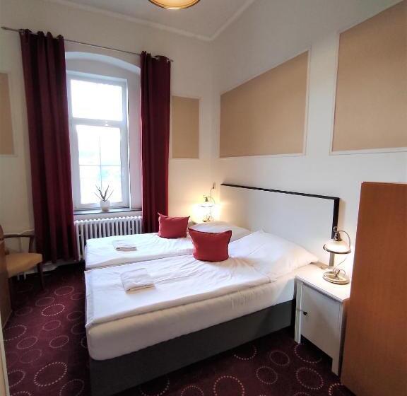 Sherwood Hotel Vojkovice Nad Ohří