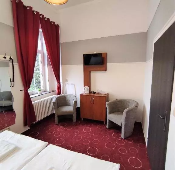 Sherwood Hotel Vojkovice Nad Ohří