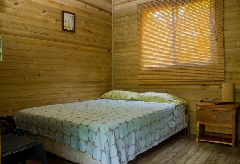 ユースホステル Hostería Miraflores