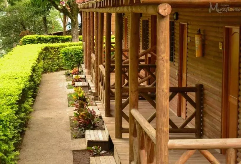 ユースホステル Hostería Miraflores