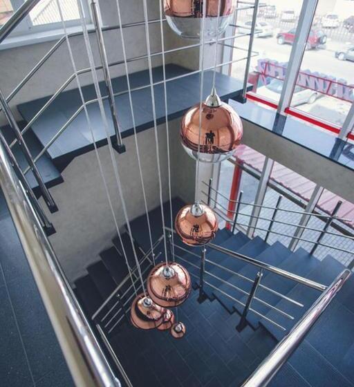 Bed and Breakfast готель біля фонтану