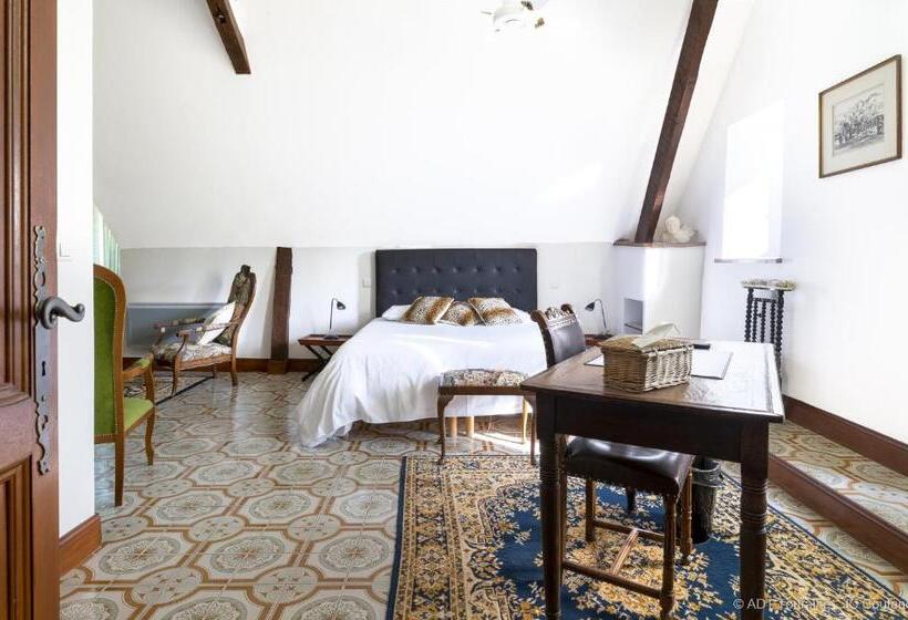 مبيت وإفطار Le Vieux Château De Hommes