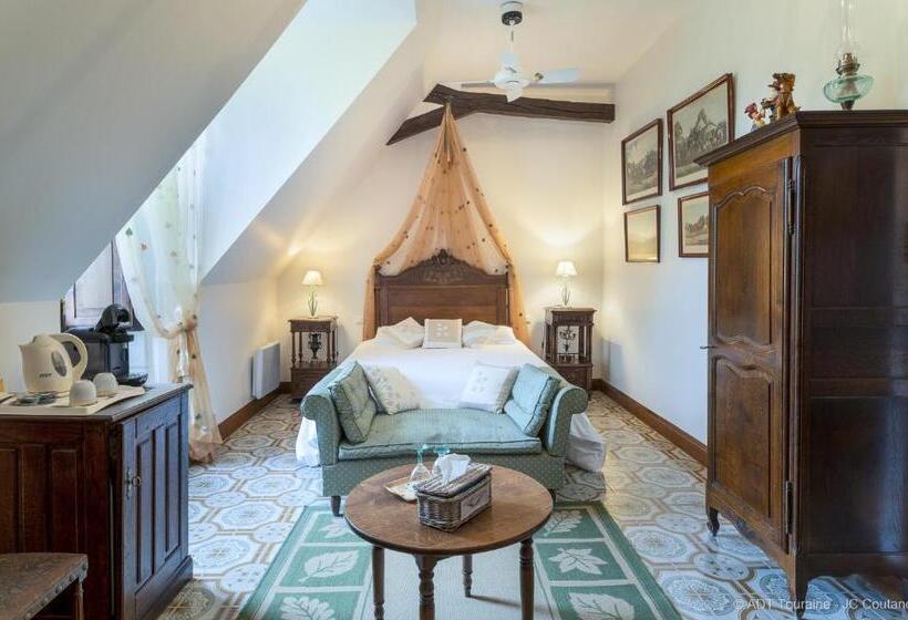 צימר Le Vieux Château De Hommes