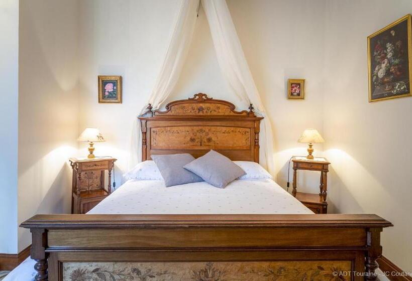 مبيت وإفطار Le Vieux Château De Hommes