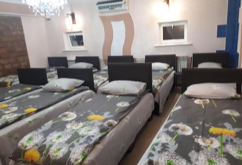 בית מלון כפרי пані анна