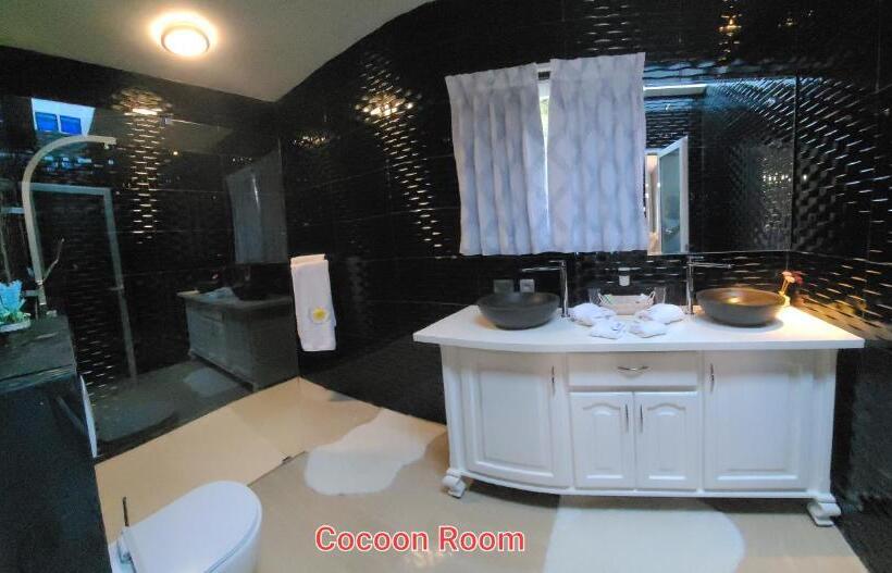 هتل Casaenjoysamana