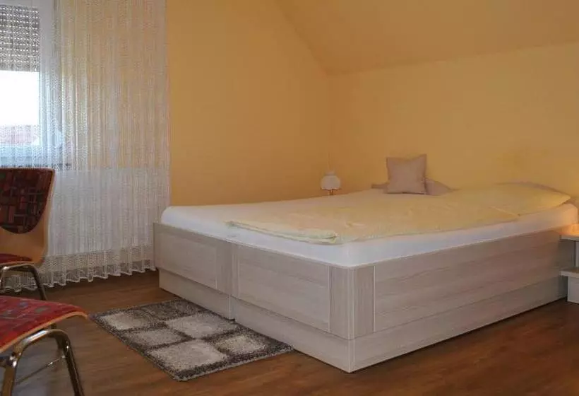 Hotelli Landgasthof Fleischhauer