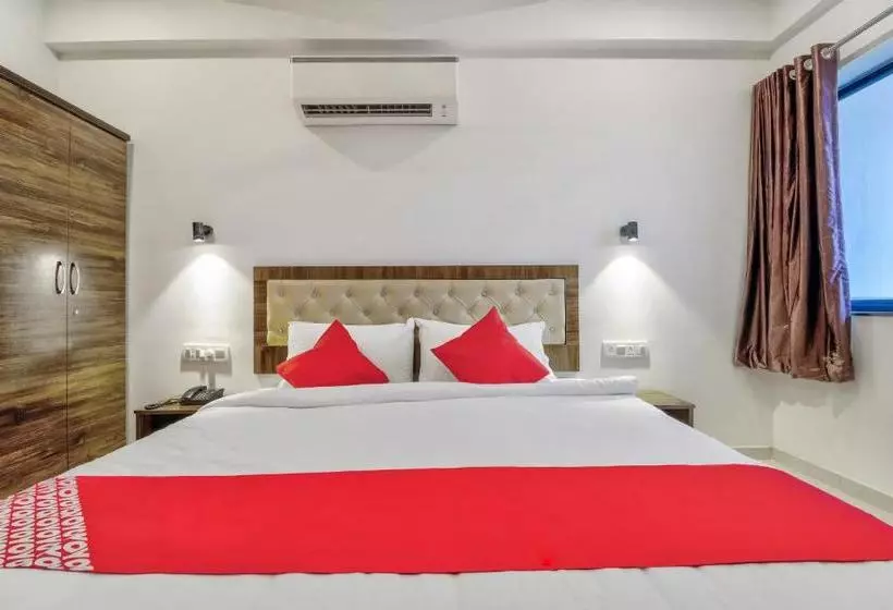 ホテル Flagship 73965 Orient Royale Nagpur
