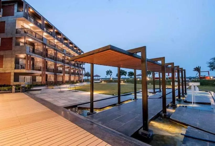 ホテル Sonar Bangla Taki