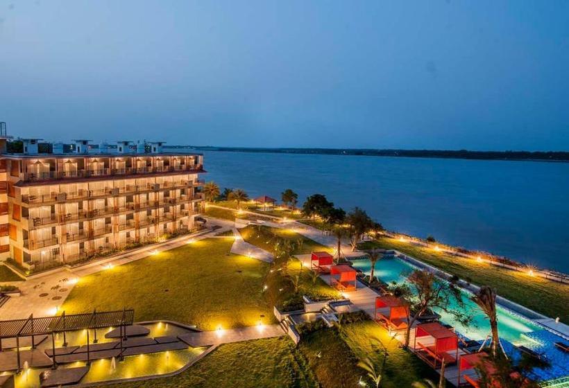 בית מלון כפרי Sonar Bangla Taki