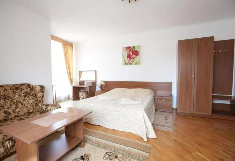 Majatalo апартаменти в центрі трускавця