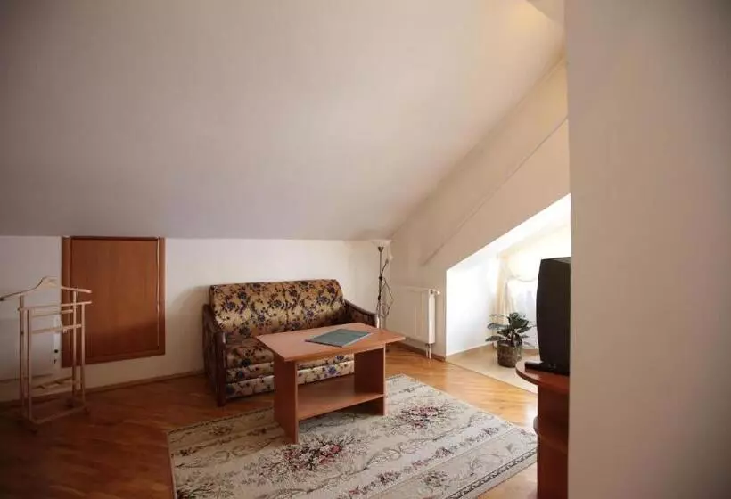 Majatalo апартаменти в центрі трускавця