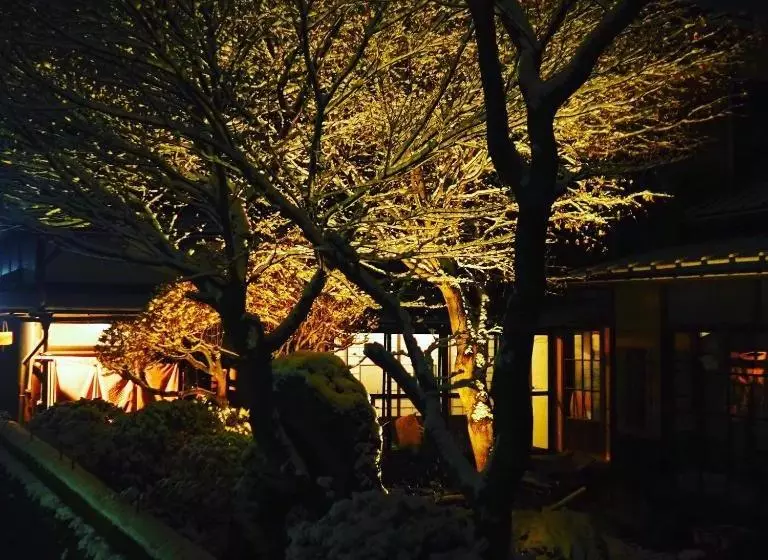 پانسیون 飲んで泊まれる古民家  浮木 Fumoku