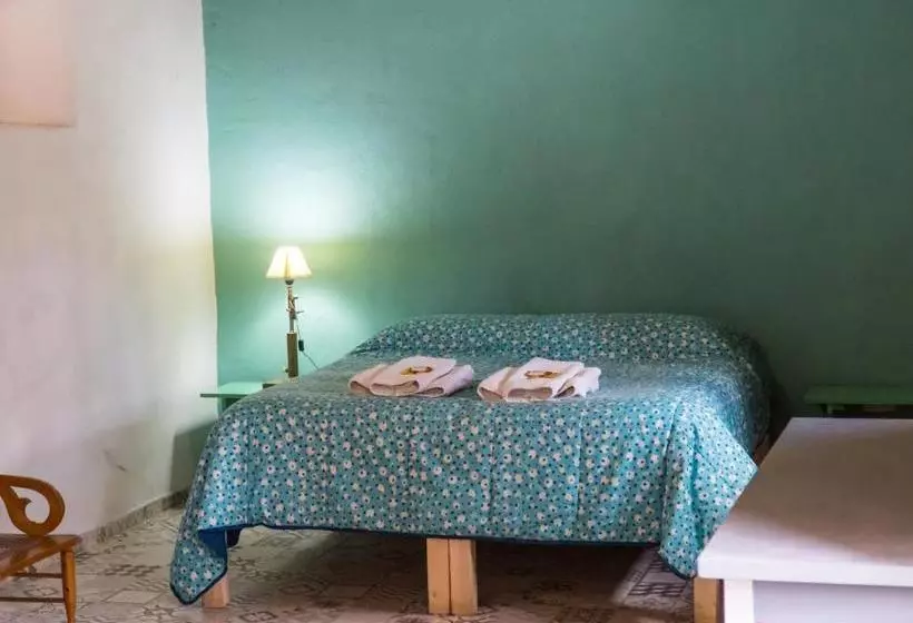 ユースホステル La Comarca Del Jarillal