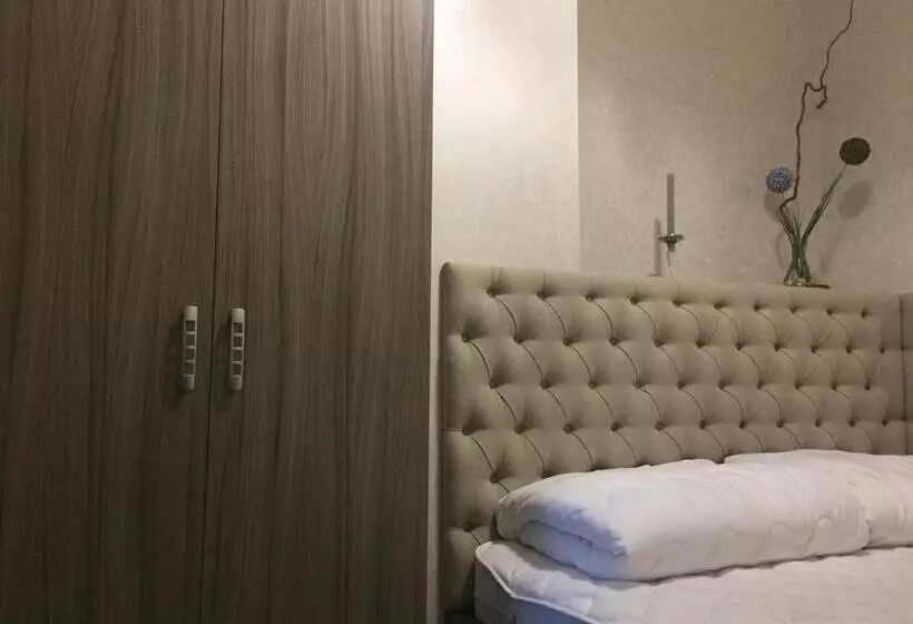 Apart Hotel Lake Apartments